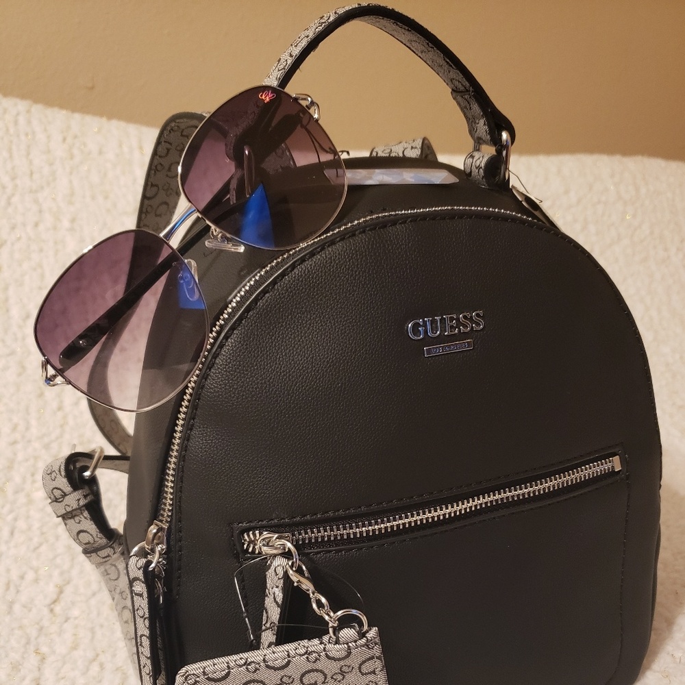 Backpack - Picture 2 of 2